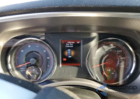 2013 Dodge Charger Sxt z USA, uszkodzony, nr VIN 2C3CDXHG8DH642919